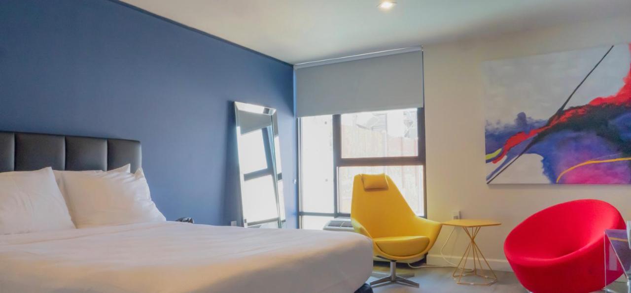 Deluxe Queen Bed Room,1169284714:JPEG