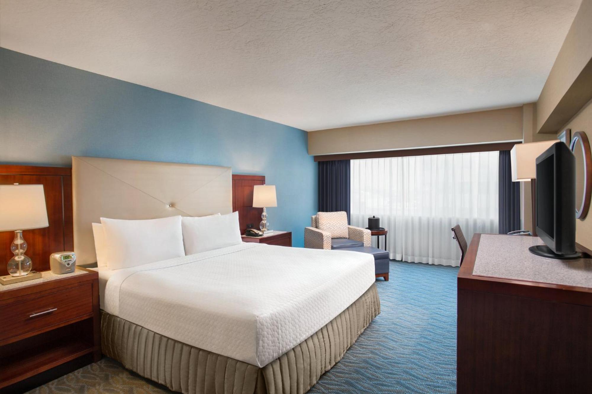 Standard King Room