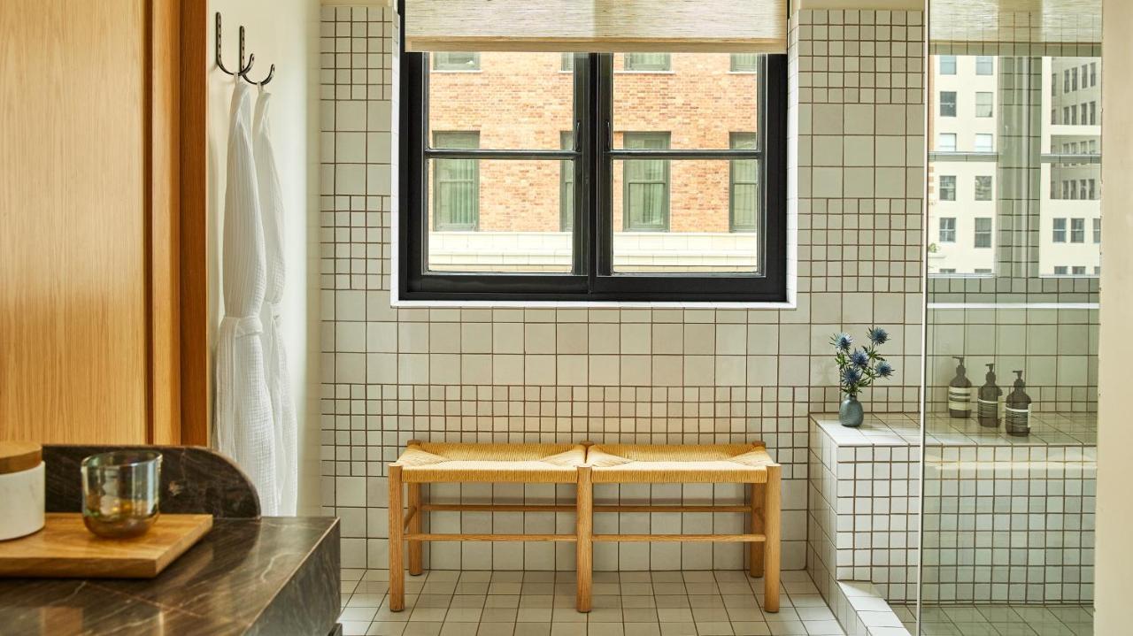 Two Bedroom Corner Suite,1377326174:JPEG