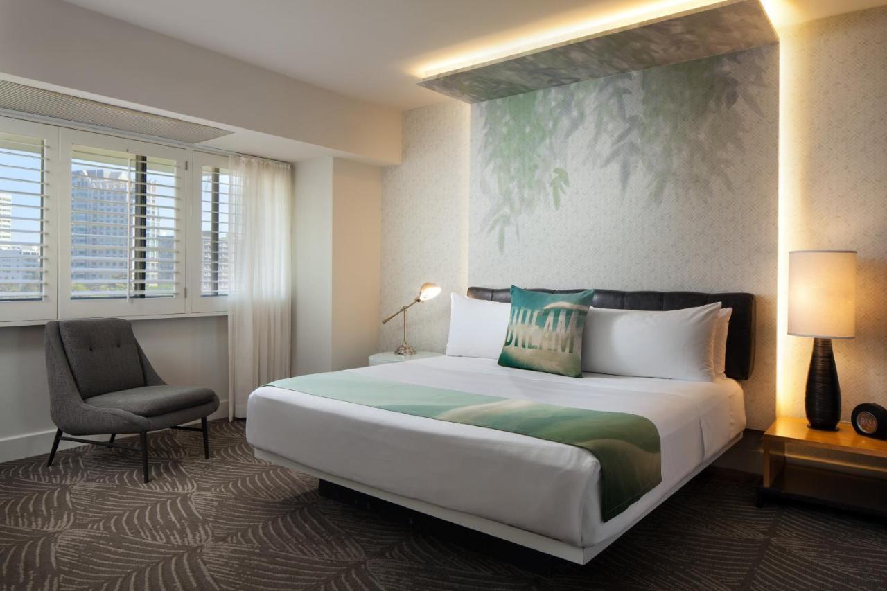 Fabulous Two-Bedroom Suite,1403038448:JPEG