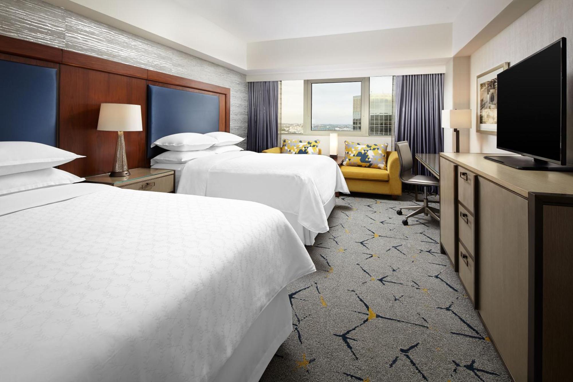 Concierge level Guest room 2 Queen,1548348472:JPEG