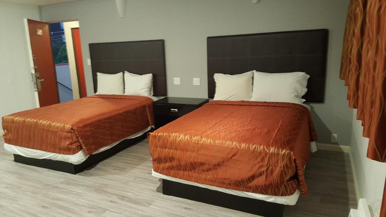 Standard Triple Room,739070737:JPEG