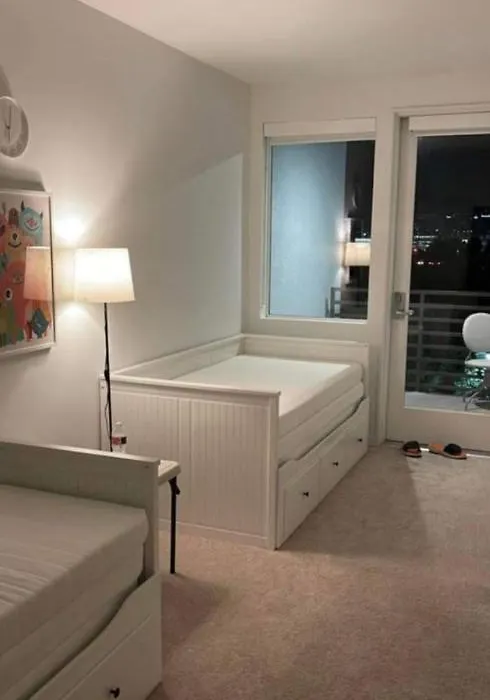 Lux Shared Room-1
