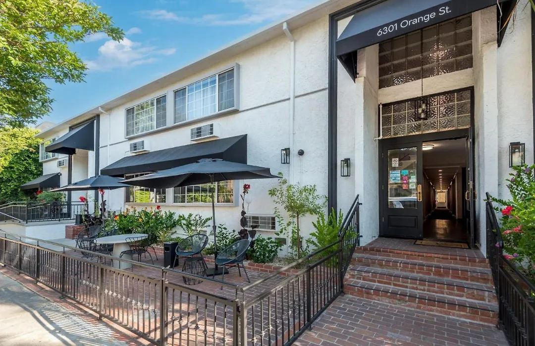 Elegant Urban Haven Los Angeles Getaway-1