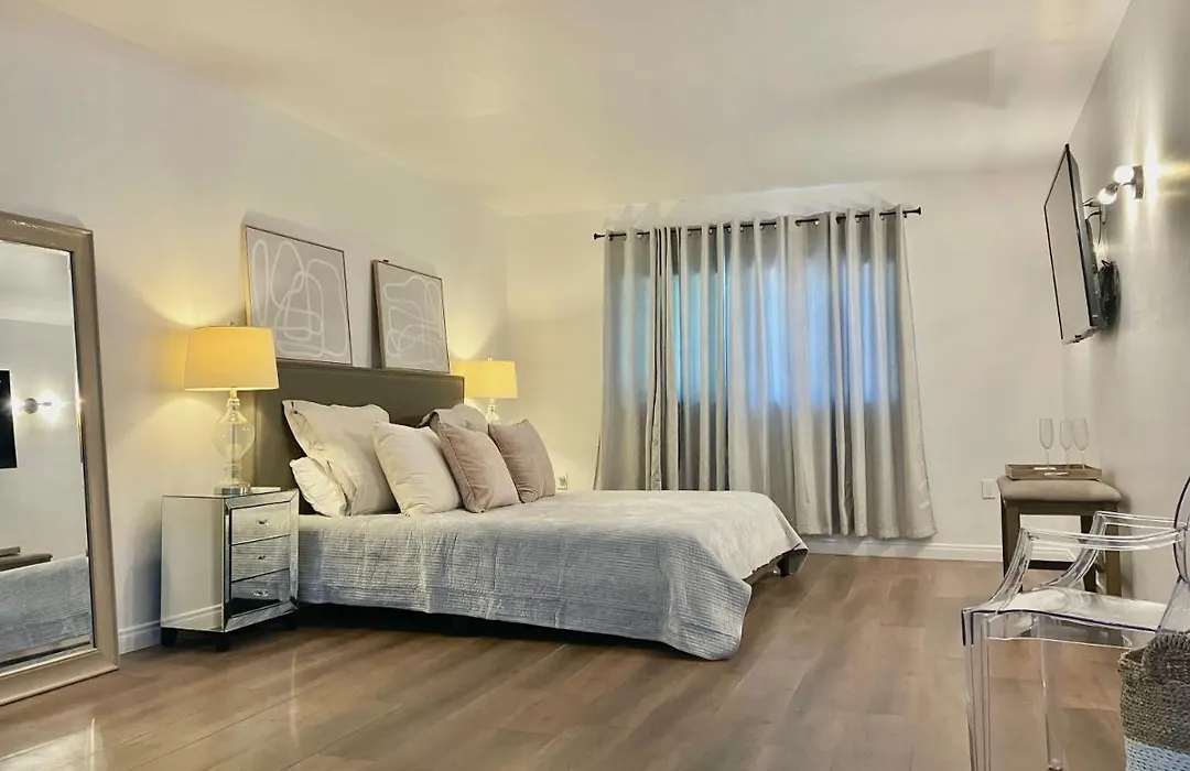 Lux Home-1