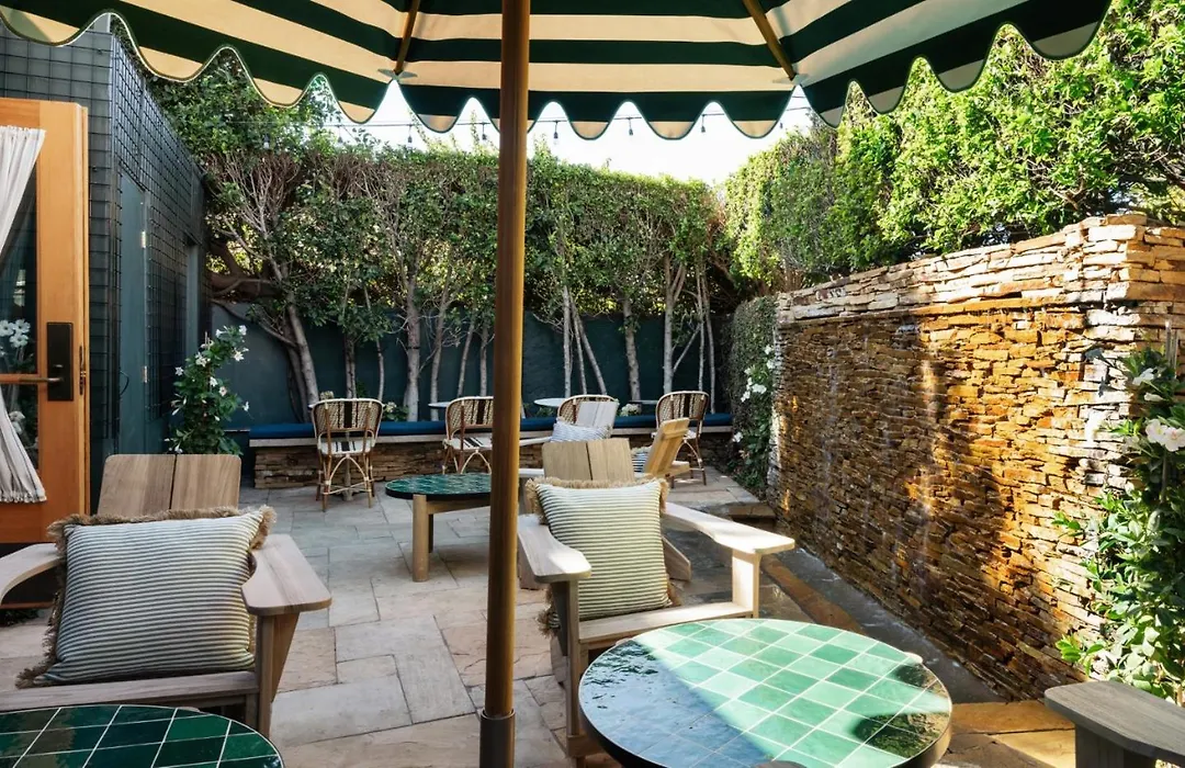 Le Petit Pali Brentwood-1