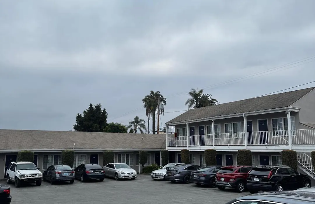 Friendship Motor Inn-1