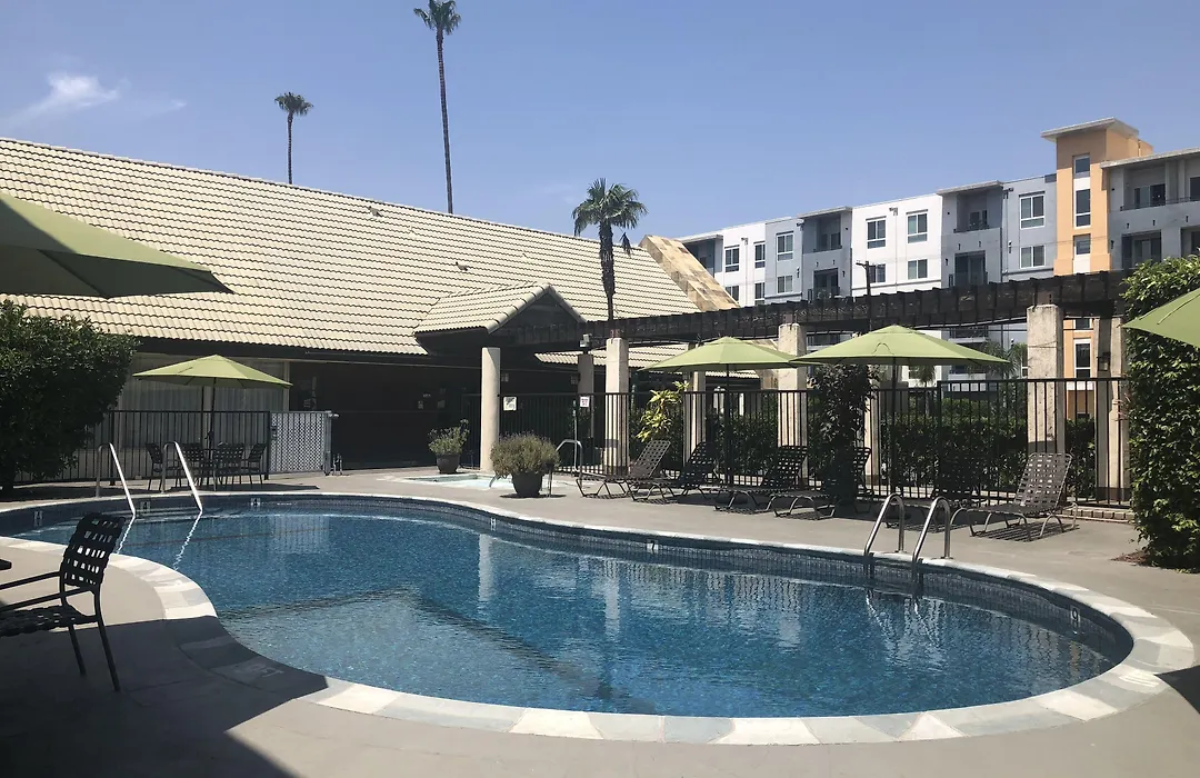 Mikado Hotel - Universal Studios-Burbank-1