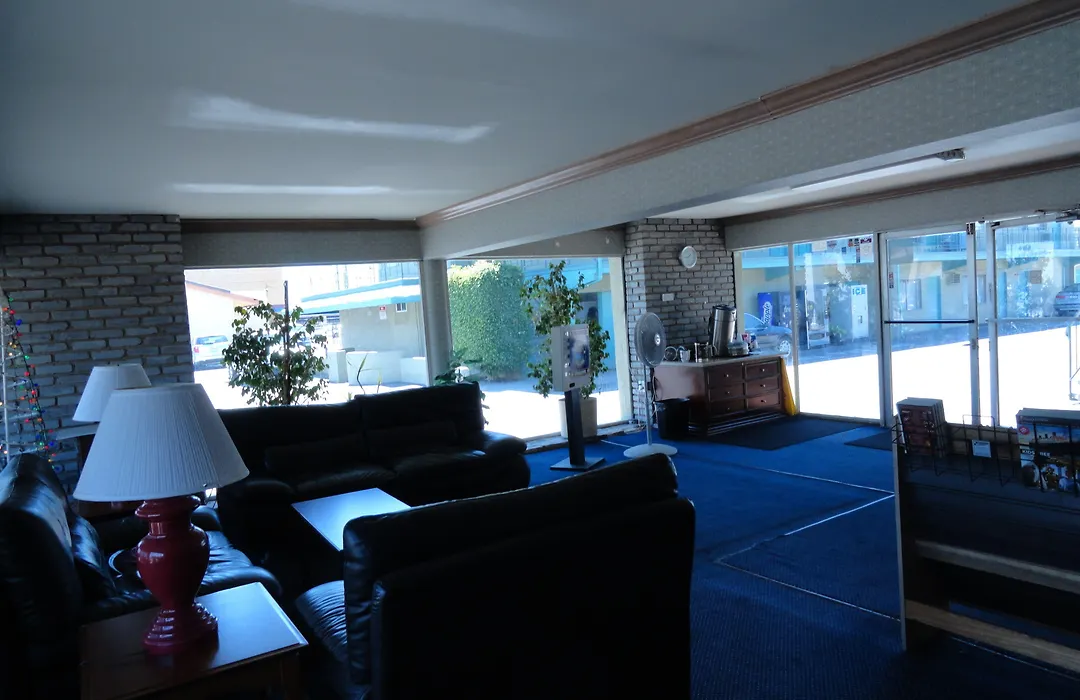 Travel Inn-1