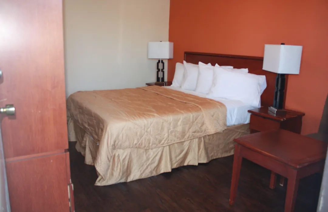 Crenshaw Inn Motel-1