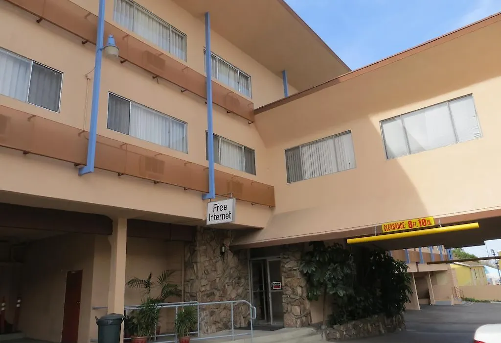 Jet Inn-1
