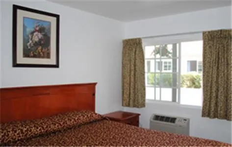 Rose Bowl Motel-1