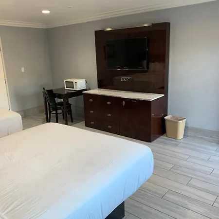 Willow Tree Inn & Suites-3