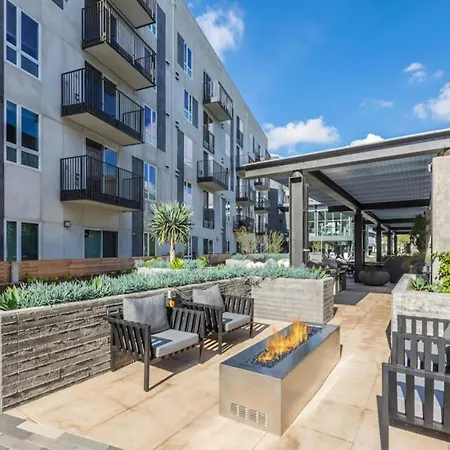 Apart Hotel Near Dodgers Stadium-3