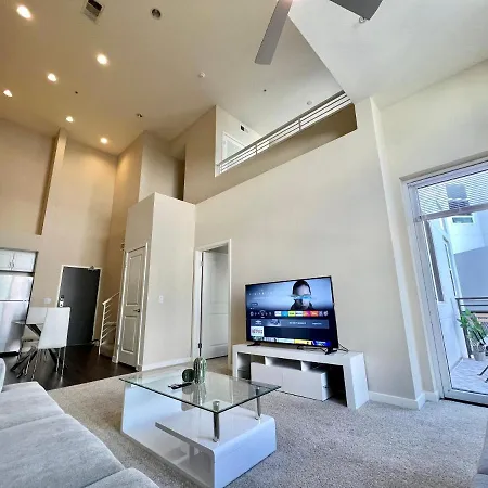 Luxury Residence Loft 3 Beds With Pool And Gym Los Angeles