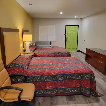 Stadium Inn & Spas-2
