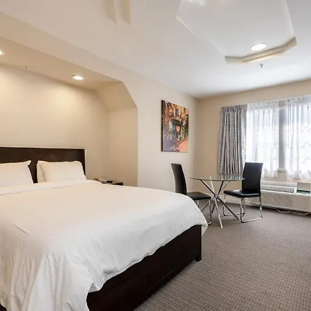 Elegant Urban Haven Los Angeles Getaway-3