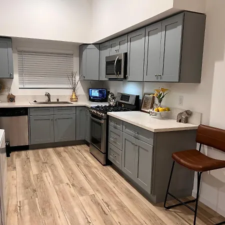 Newly Built 2 Bed/1Bath Guest House-3