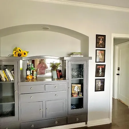 Lincoln Heights Open Room In Shared House-3