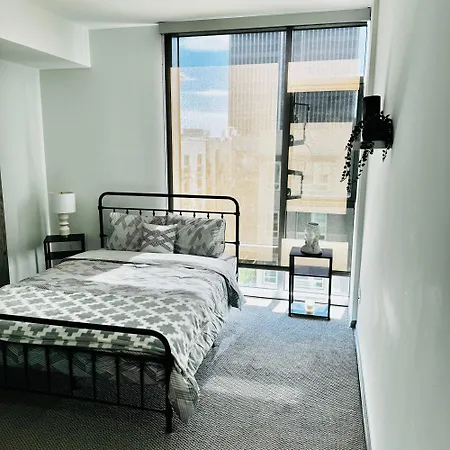 Hollywood Luxury Stay & Free Parking-3