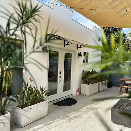Resort Getaway In Private Garden Terrace Villa W Luxury Amenities Los Angeles