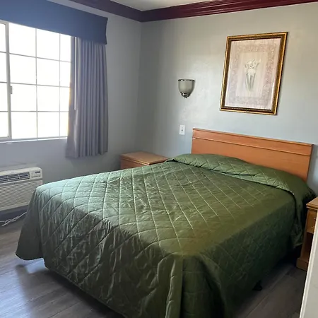 Harbor Inn-3