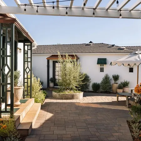 Le Petit Pali Brentwood-3