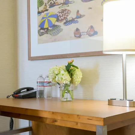 Gateway Hotel Santa Monica-2