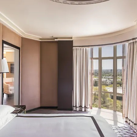 Sunset Tower Hotel-2