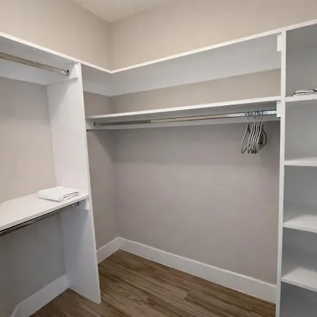 Spacious 2 Bedroom 2 Bathroom In Gated Community-3