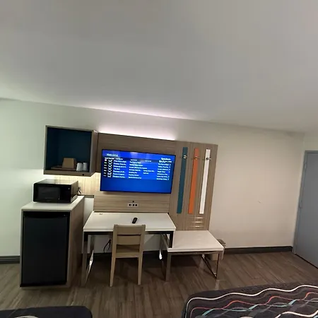 Crescent Inn-3