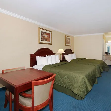 Quality Inn Near City Of Hope-3